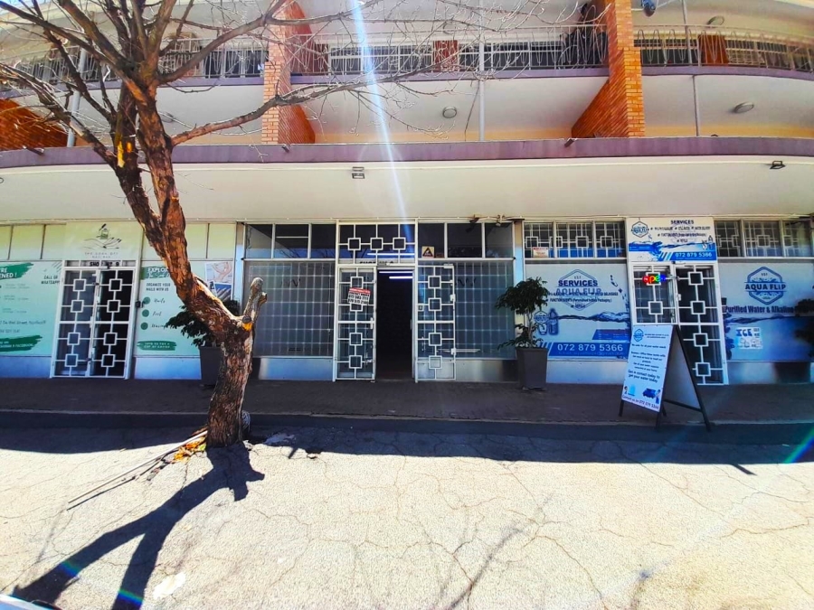  Bedroom Property for Sale in Northcliff Gauteng