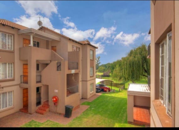 3 Bedroom Property for Sale in Meredale Gauteng
