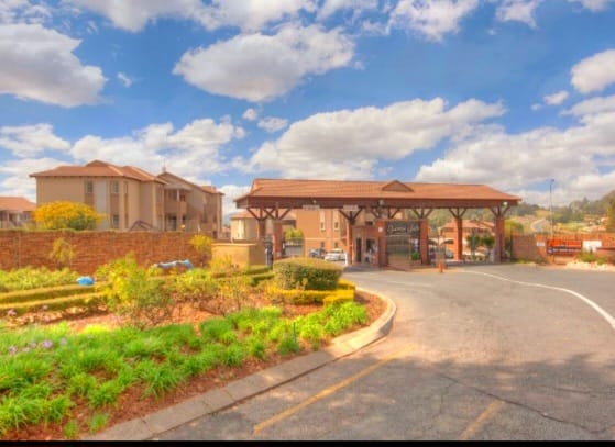 3 Bedroom Property for Sale in Meredale Gauteng