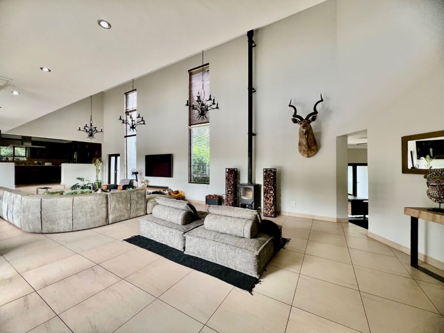 To Let 5 Bedroom Property for Rent in Silver Lakes Golf Estate Gauteng