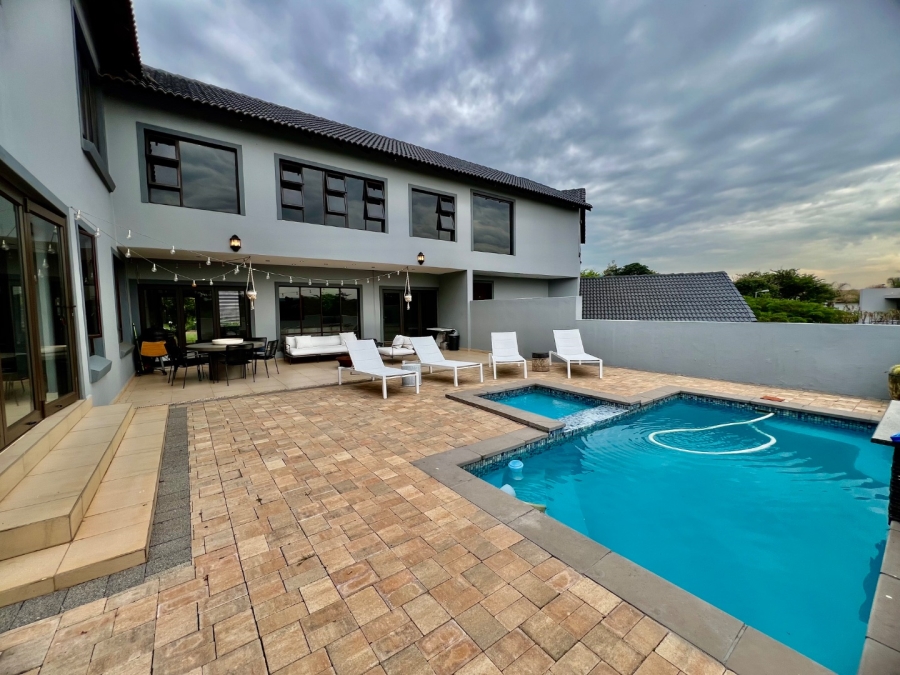 To Let 5 Bedroom Property for Rent in Silver Lakes Golf Estate Gauteng