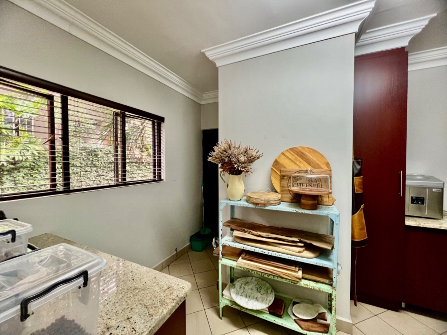 To Let 5 Bedroom Property for Rent in Silver Lakes Golf Estate Gauteng