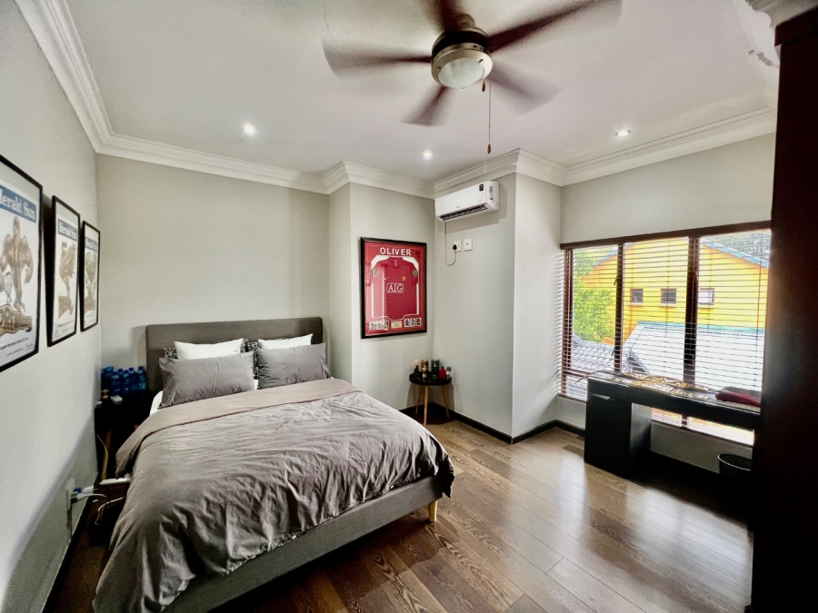 To Let 5 Bedroom Property for Rent in Silver Lakes Golf Estate Gauteng