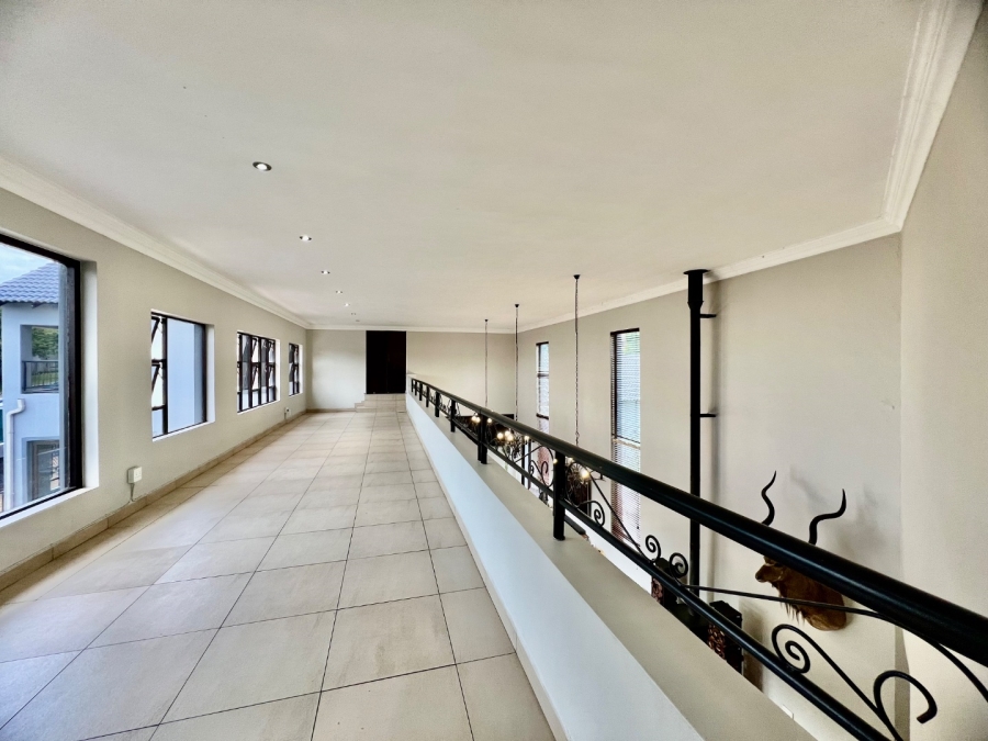 To Let 5 Bedroom Property for Rent in Silver Lakes Golf Estate Gauteng