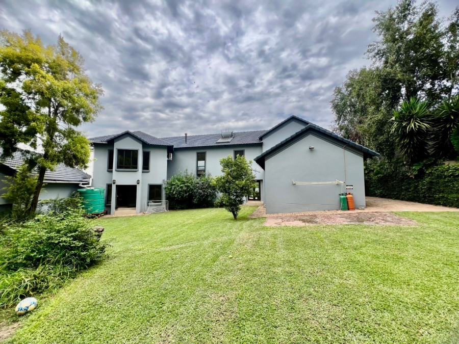 To Let 5 Bedroom Property for Rent in Silver Lakes Golf Estate Gauteng