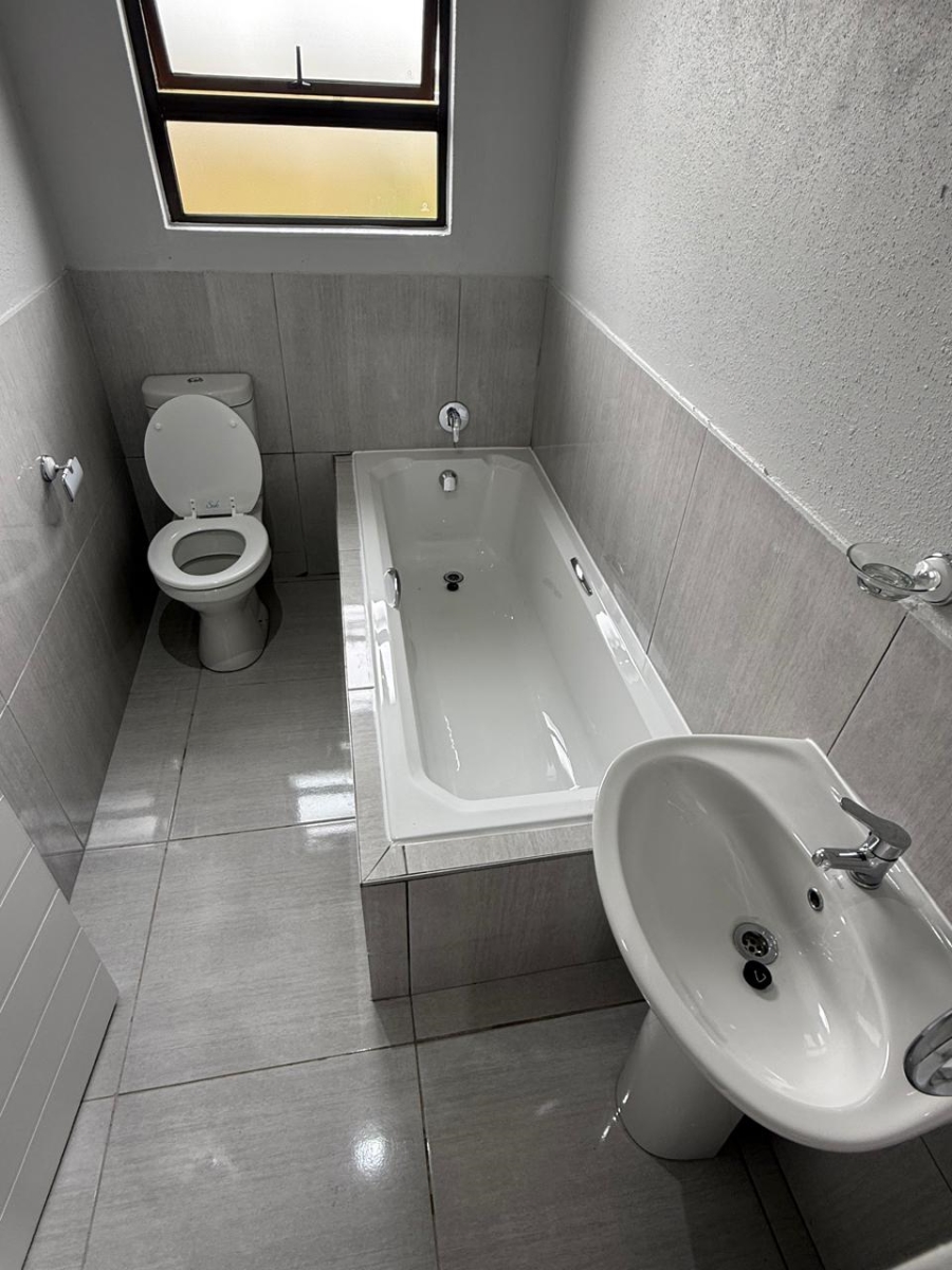 3 Bedroom Property for Sale in Vanderbijlpark CE 7 Gauteng