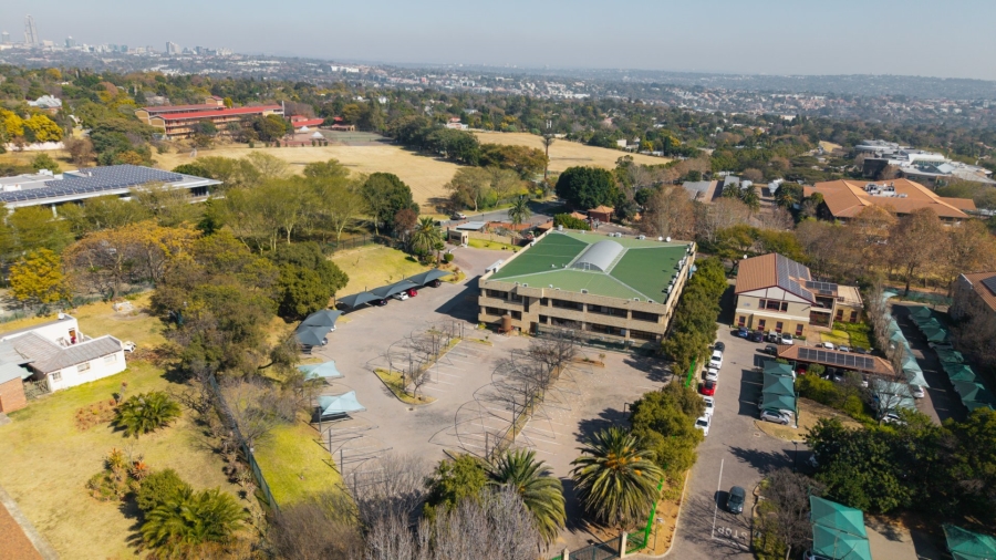  Bedroom Property for Sale in Woodmead Gauteng