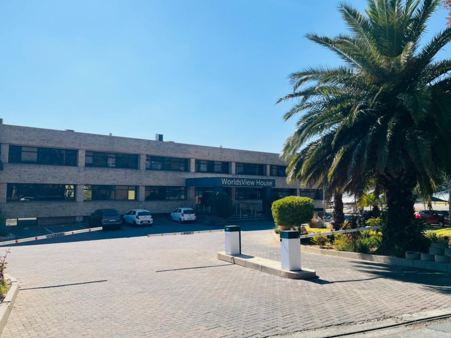  Bedroom Property for Sale in Woodmead Gauteng