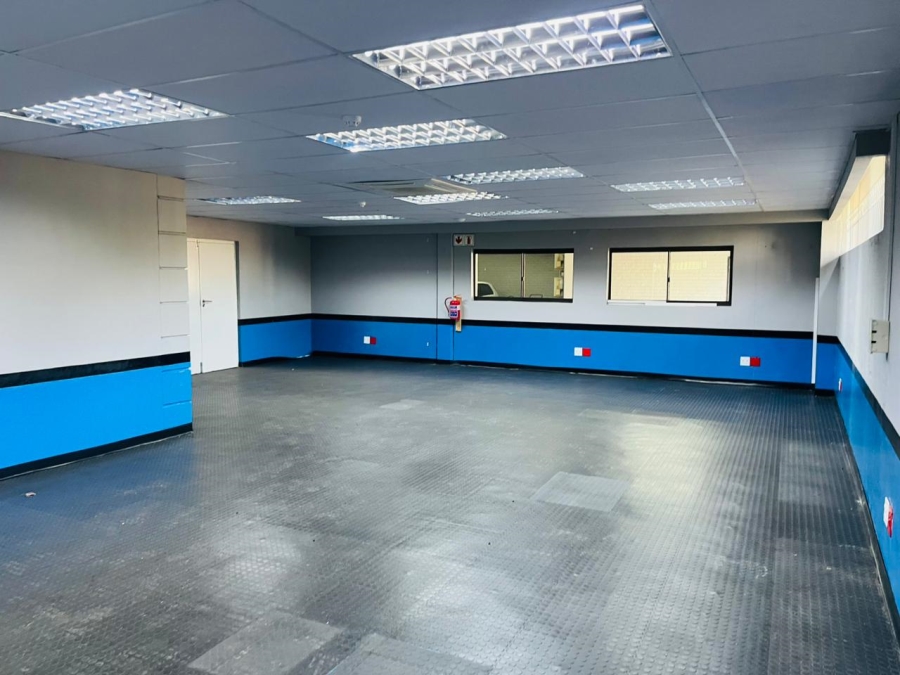  Bedroom Property for Sale in Woodmead Gauteng