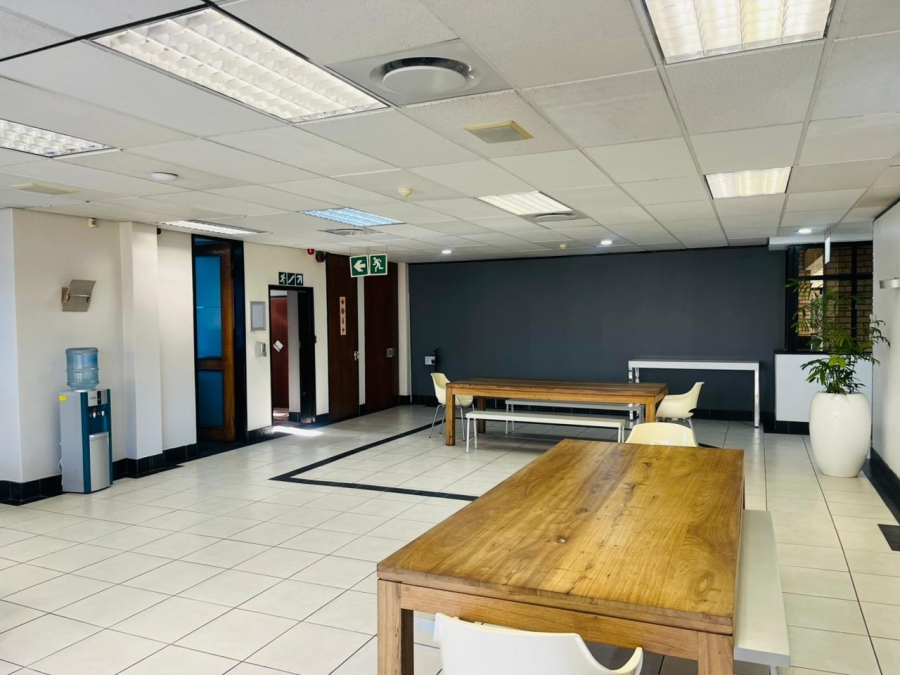  Bedroom Property for Sale in Woodmead Gauteng