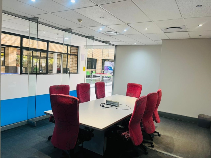  Bedroom Property for Sale in Woodmead Gauteng