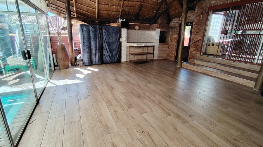 3 Bedroom Property for Sale in Highveld Gauteng