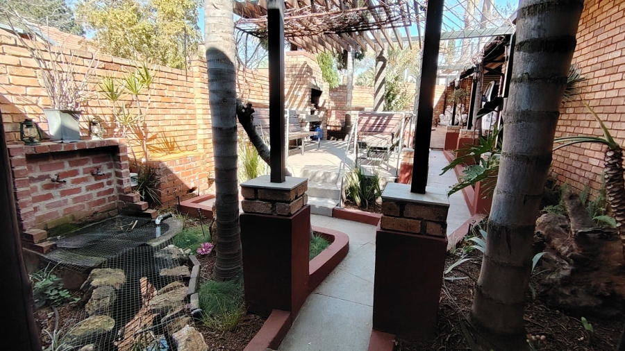 3 Bedroom Property for Sale in Highveld Gauteng