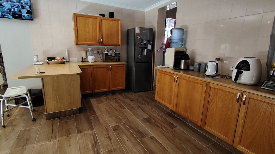 3 Bedroom Property for Sale in Highveld Gauteng