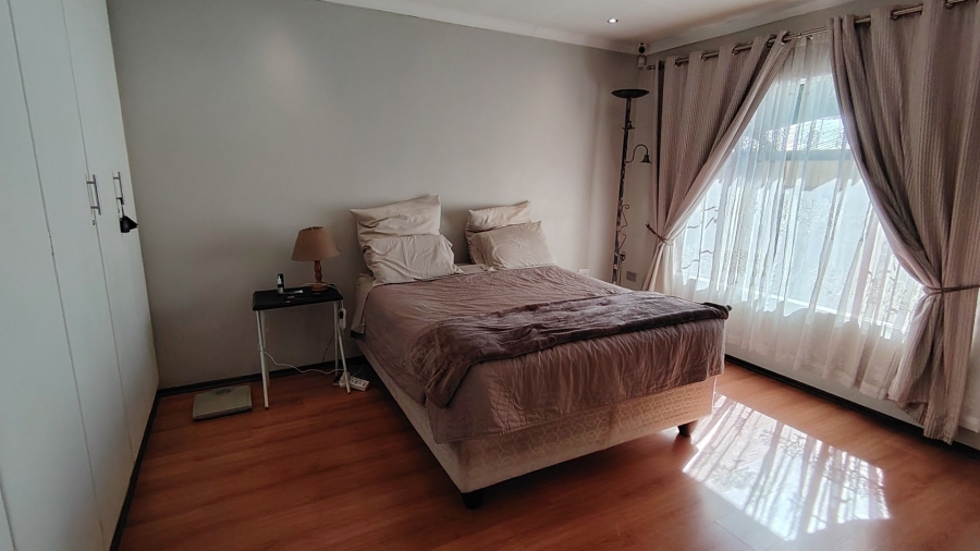 3 Bedroom Property for Sale in Highveld Gauteng