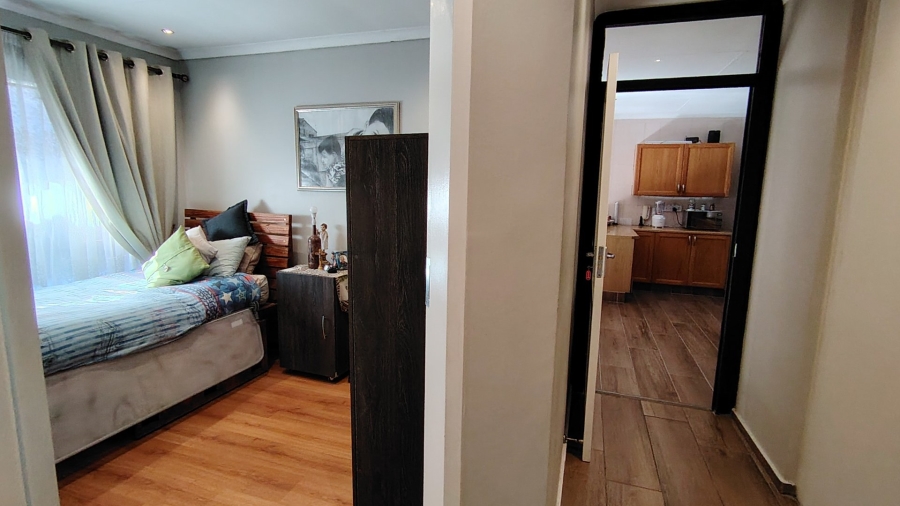 3 Bedroom Property for Sale in Highveld Gauteng