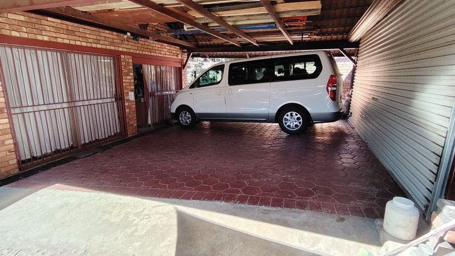 3 Bedroom Property for Sale in Highveld Gauteng