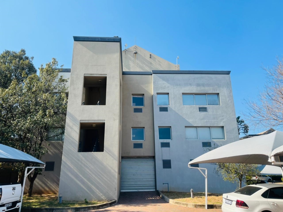  Bedroom Property for Sale in Sunninghill Gauteng