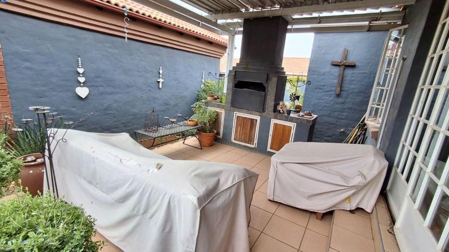 3 Bedroom Property for Sale in Montana Park Gauteng