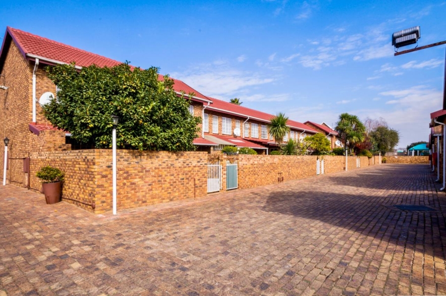 3 Bedroom Property for Sale in Atlasville Gauteng