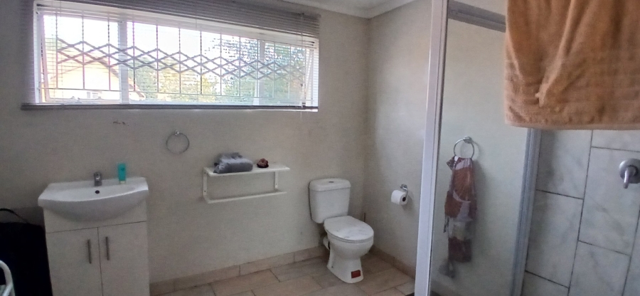 To Let 2 Bedroom Property for Rent in Heuweloord Gauteng