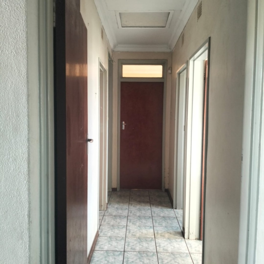  Bedroom Property for Sale in Vanderbijlpark CE 5 Gauteng