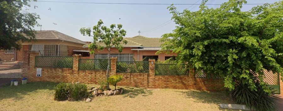 3 Bedroom Property for Sale in Symhurst Gauteng