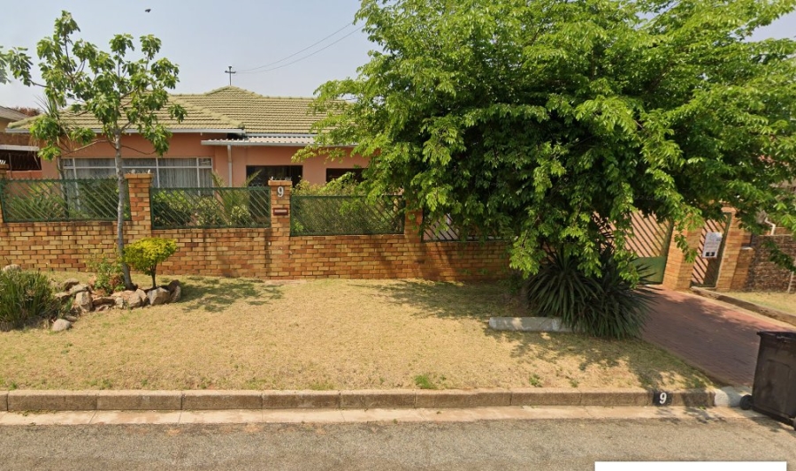 3 Bedroom Property for Sale in Symhurst Gauteng