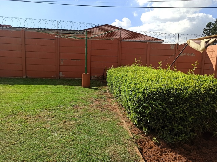 3 Bedroom Property for Sale in Symhurst Gauteng