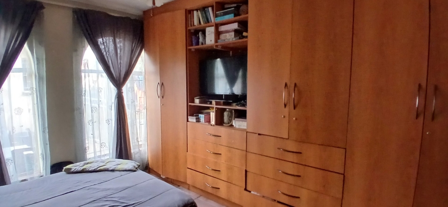 To Let 3 Bedroom Property for Rent in Heuweloord Gauteng