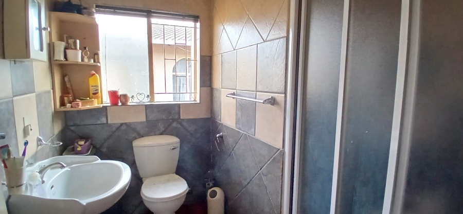To Let 3 Bedroom Property for Rent in Heuweloord Gauteng