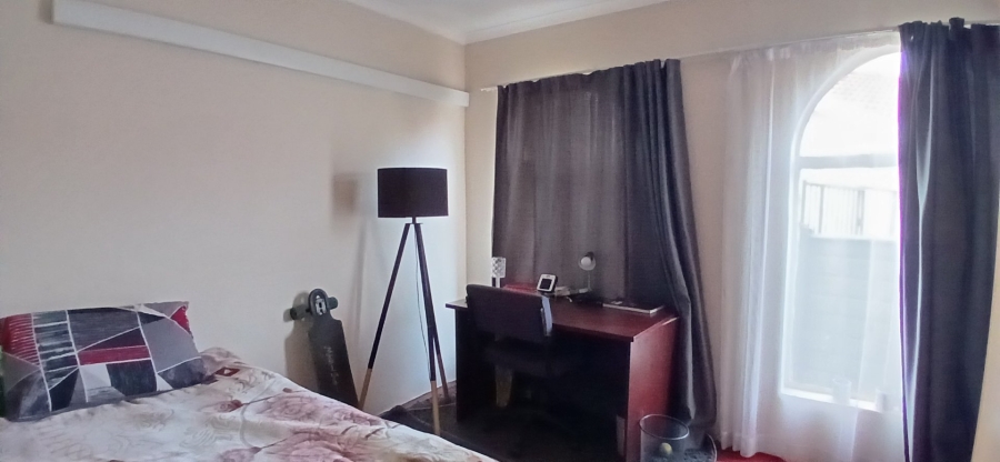 To Let 3 Bedroom Property for Rent in Heuweloord Gauteng
