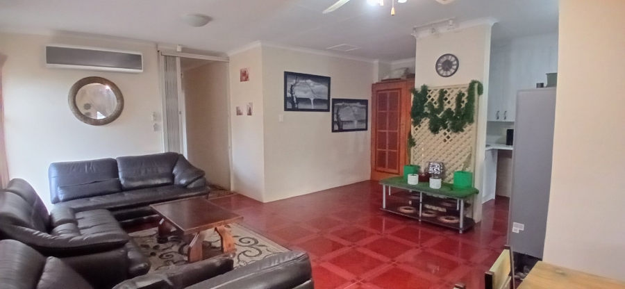 To Let 3 Bedroom Property for Rent in Heuweloord Gauteng