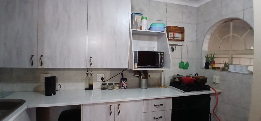 To Let 3 Bedroom Property for Rent in Heuweloord Gauteng
