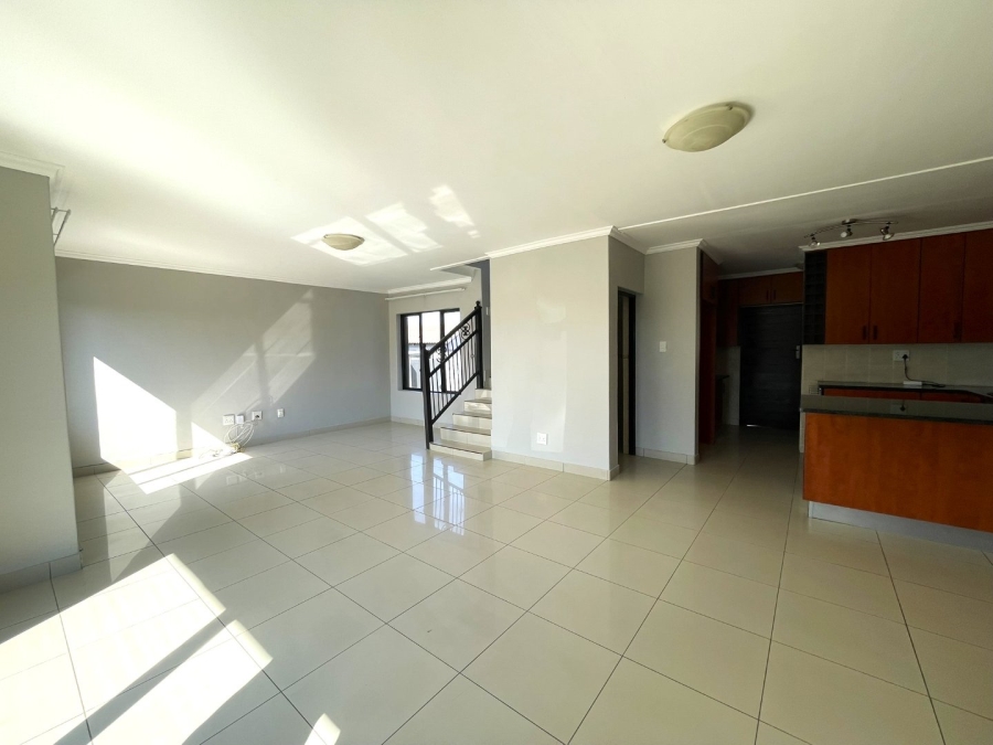 To Let 3 Bedroom Property for Rent in Thatchfield Close Gauteng
