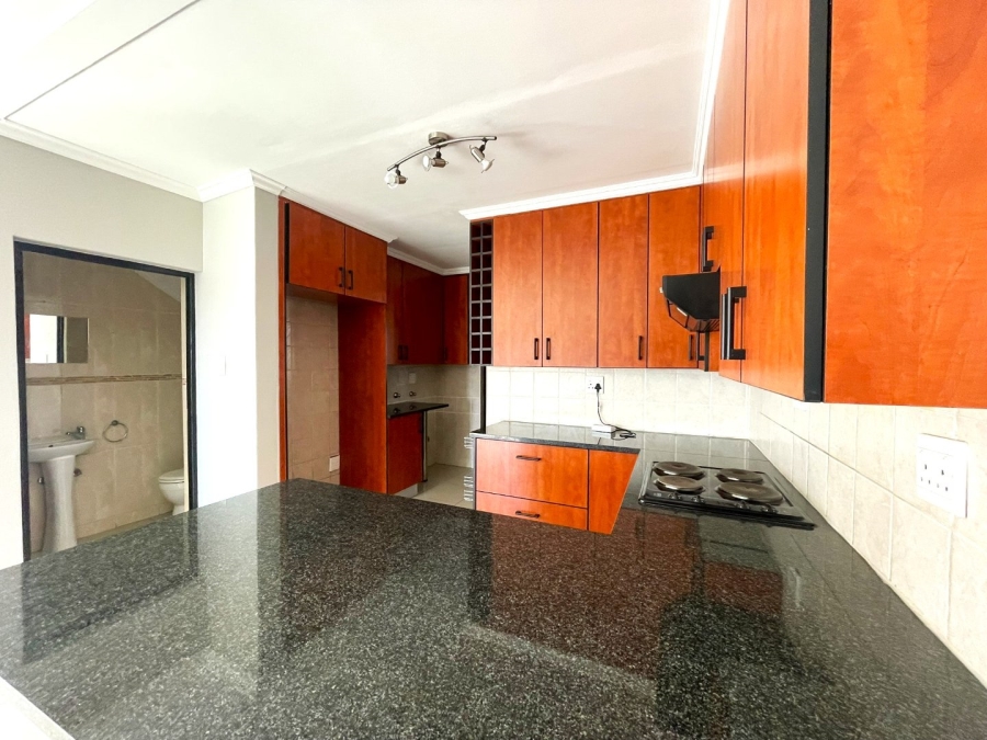 To Let 3 Bedroom Property for Rent in Thatchfield Close Gauteng