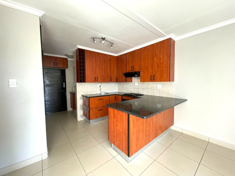 To Let 3 Bedroom Property for Rent in Thatchfield Close Gauteng