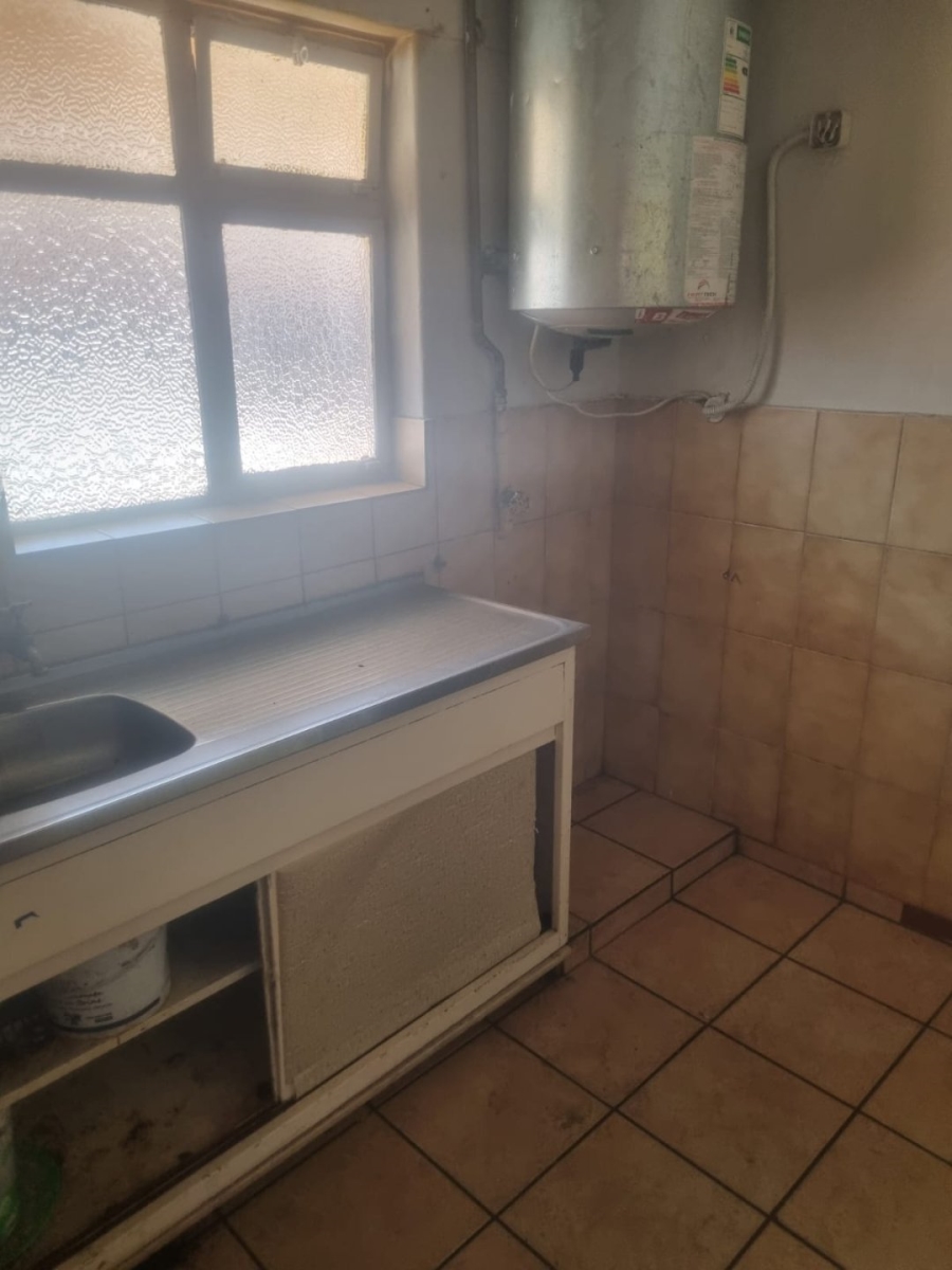 1 Bedroom Property for Sale in Vanderbijlpark CE 1 Gauteng