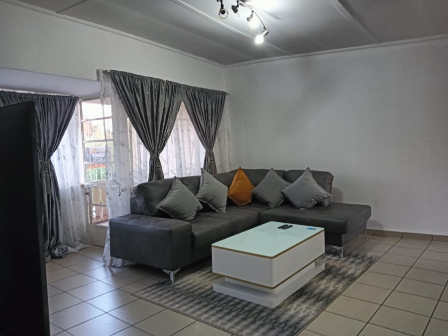 2 Bedroom Property for Sale in Vanderbijlpark CE 1 Gauteng