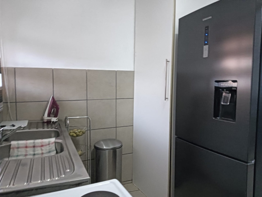 2 Bedroom Property for Sale in Vanderbijlpark CE 1 Gauteng