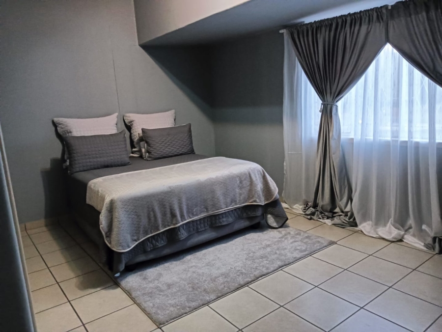 2 Bedroom Property for Sale in Vanderbijlpark CE 1 Gauteng