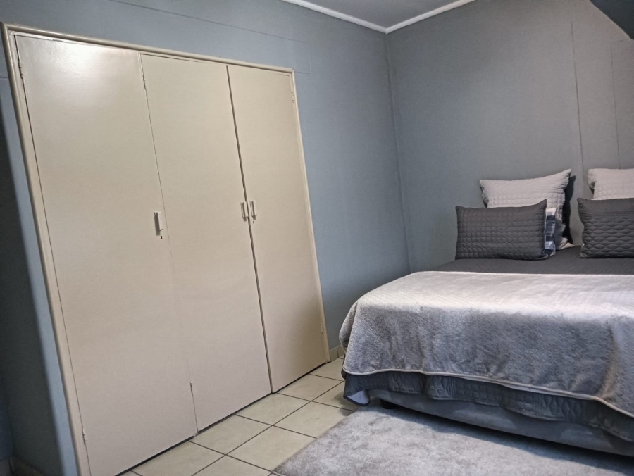 2 Bedroom Property for Sale in Vanderbijlpark CE 1 Gauteng