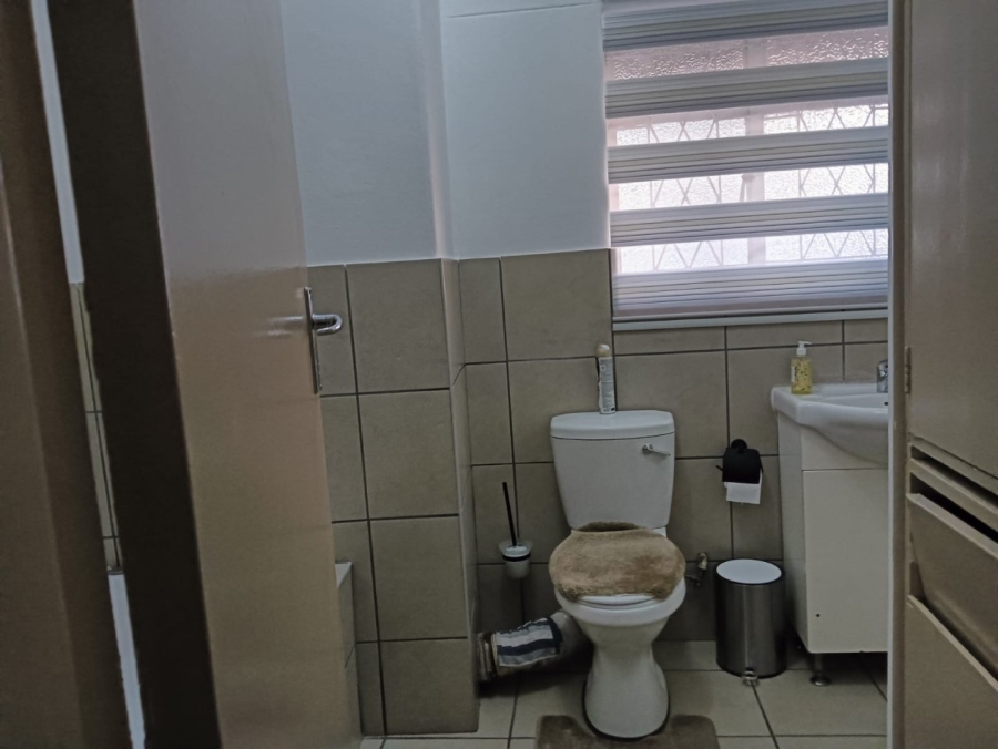 2 Bedroom Property for Sale in Vanderbijlpark CE 1 Gauteng