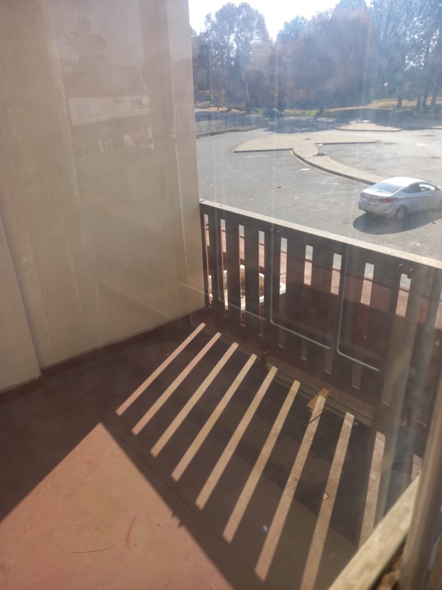 2 Bedroom Property for Sale in Vanderbijlpark CE 1 Gauteng
