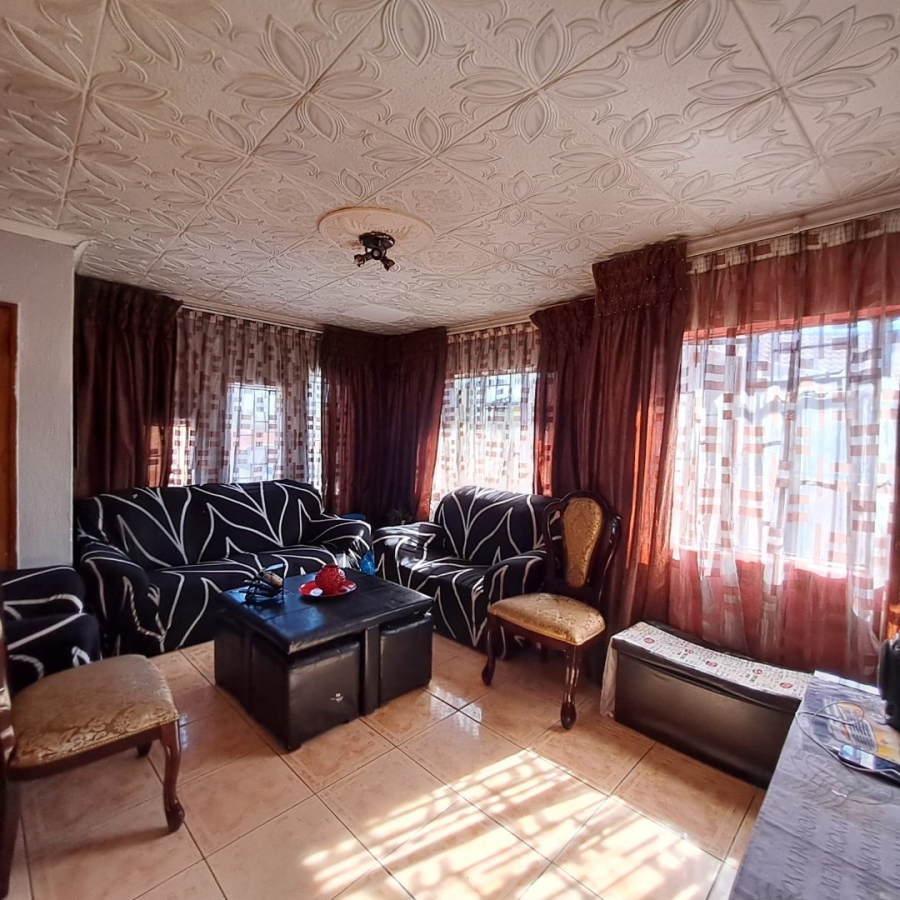 2 Bedroom Property for Sale in The Orchards Gauteng