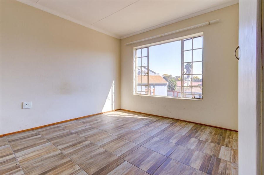 2 Bedroom Property for Sale in Rynfield Gauteng