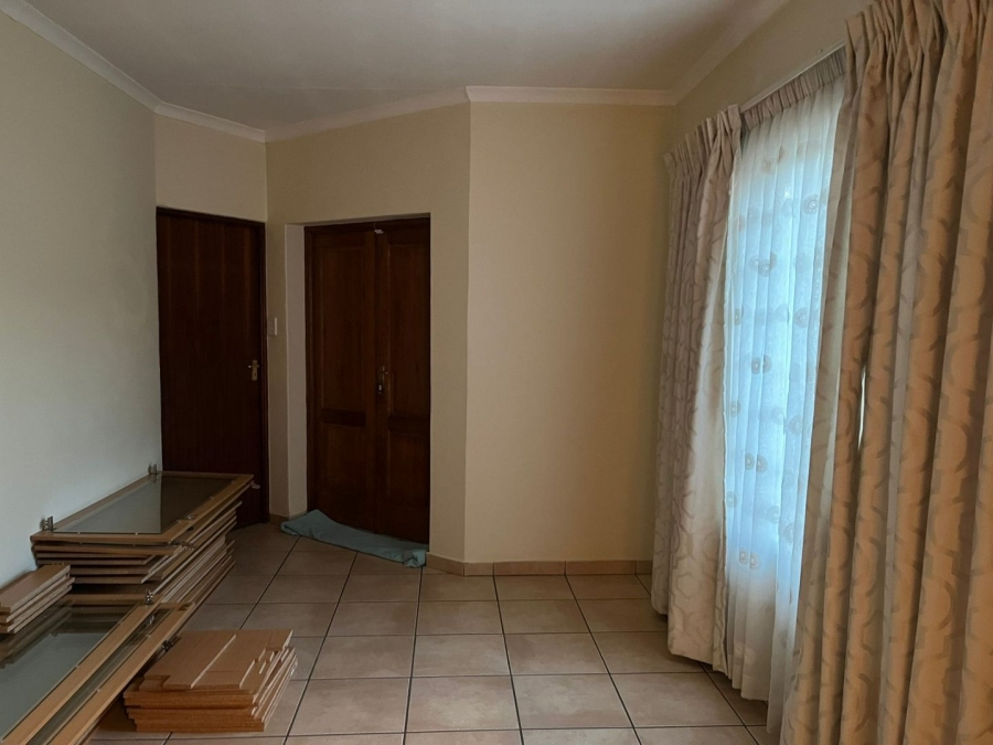 4 Bedroom Property for Sale in Meyerspark Gauteng