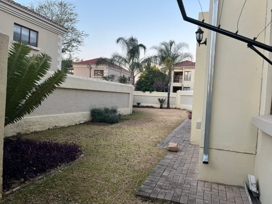 4 Bedroom Property for Sale in Meyerspark Gauteng