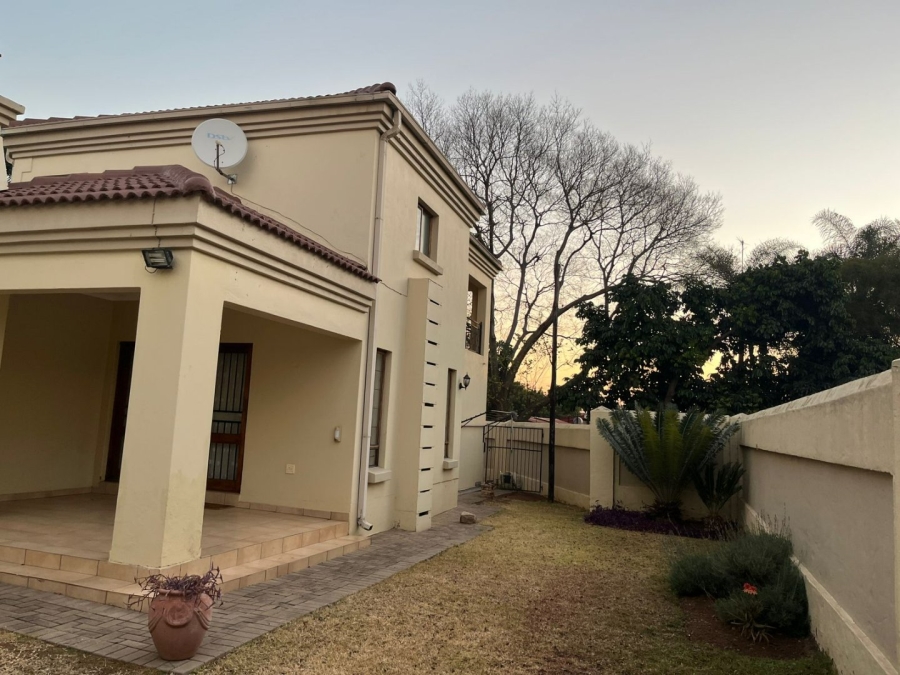 4 Bedroom Property for Sale in Meyerspark Gauteng