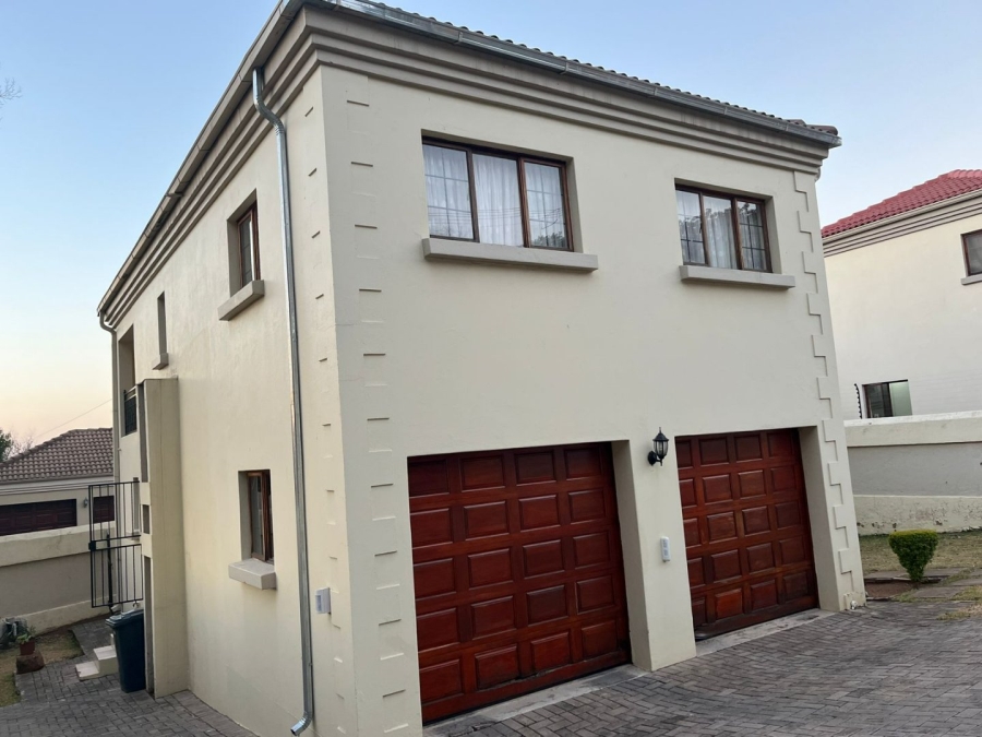 4 Bedroom Property for Sale in Meyerspark Gauteng